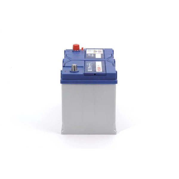Фото - Автомобильный аккумулятор Bosch S4 12В 95А 830А L+ (0092S40290)